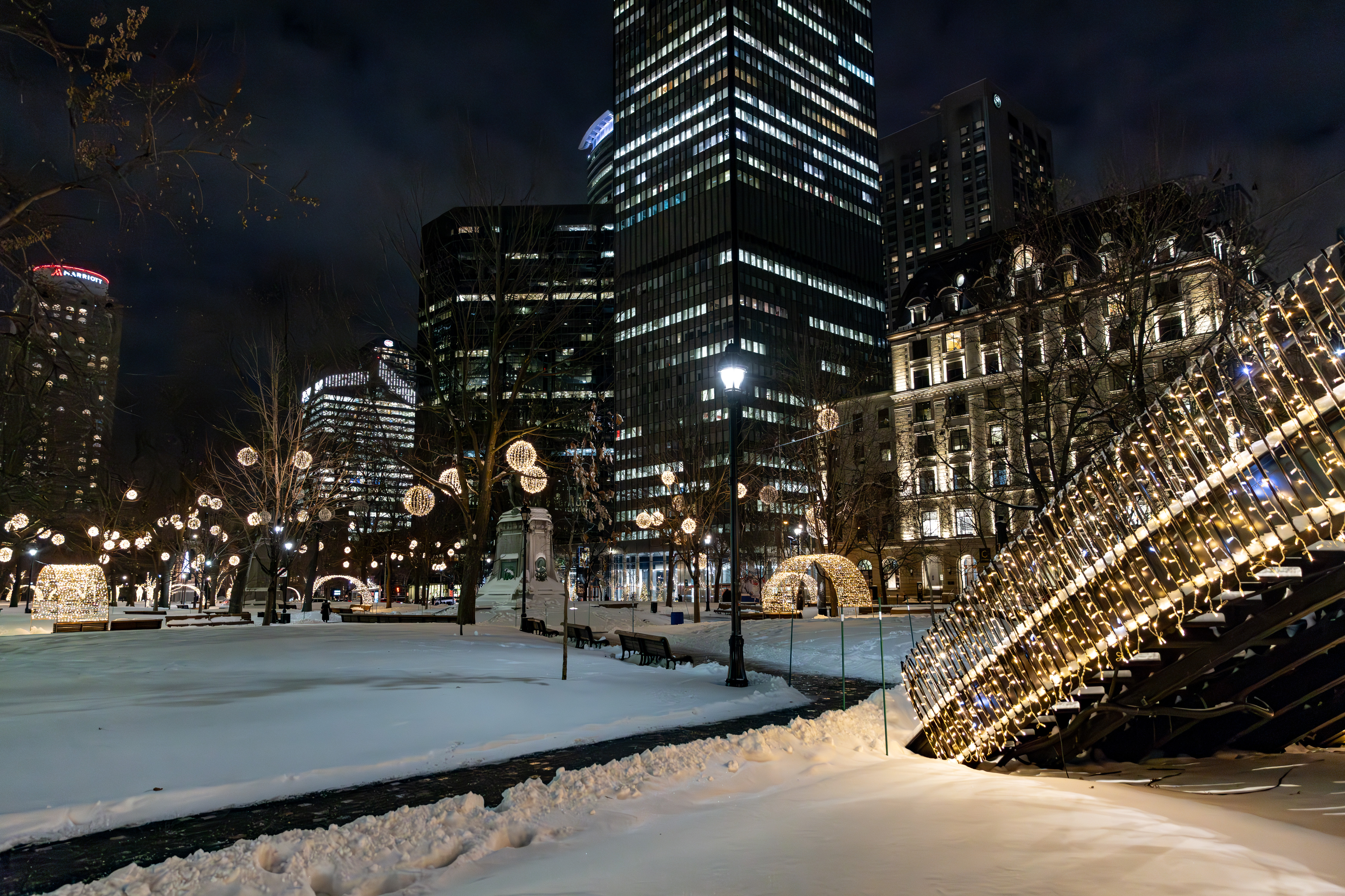 Weihnachtsbeleuchtung Montreal Stadt Public Spaces 